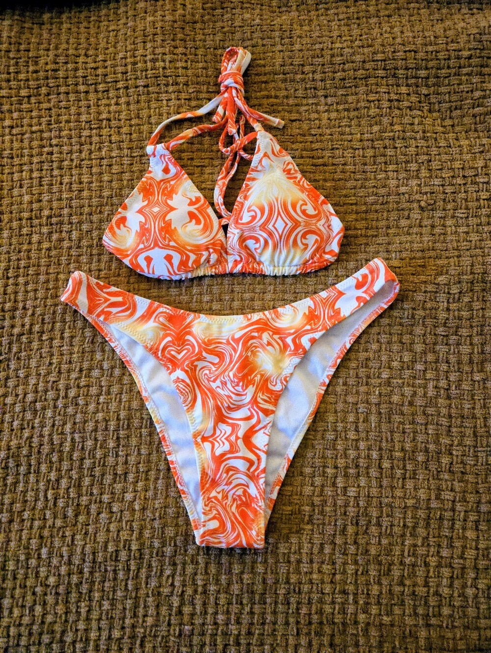 NWOT Women’s Orange Swirl Bikini Set -Tie Halter Top & High-Cut Bottoms Size L